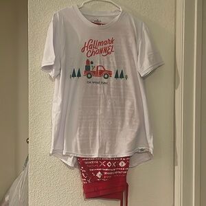 Hallmark Christmas pajama set